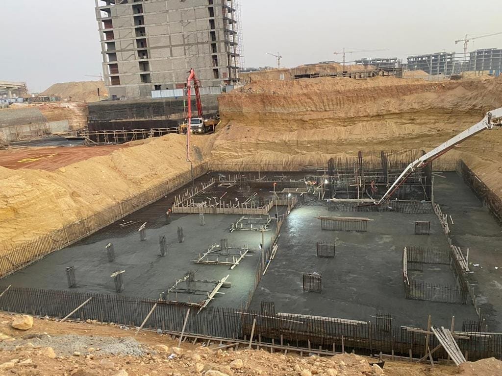 عياده42 متر في ابراج جي دي العاصمه الاداريه