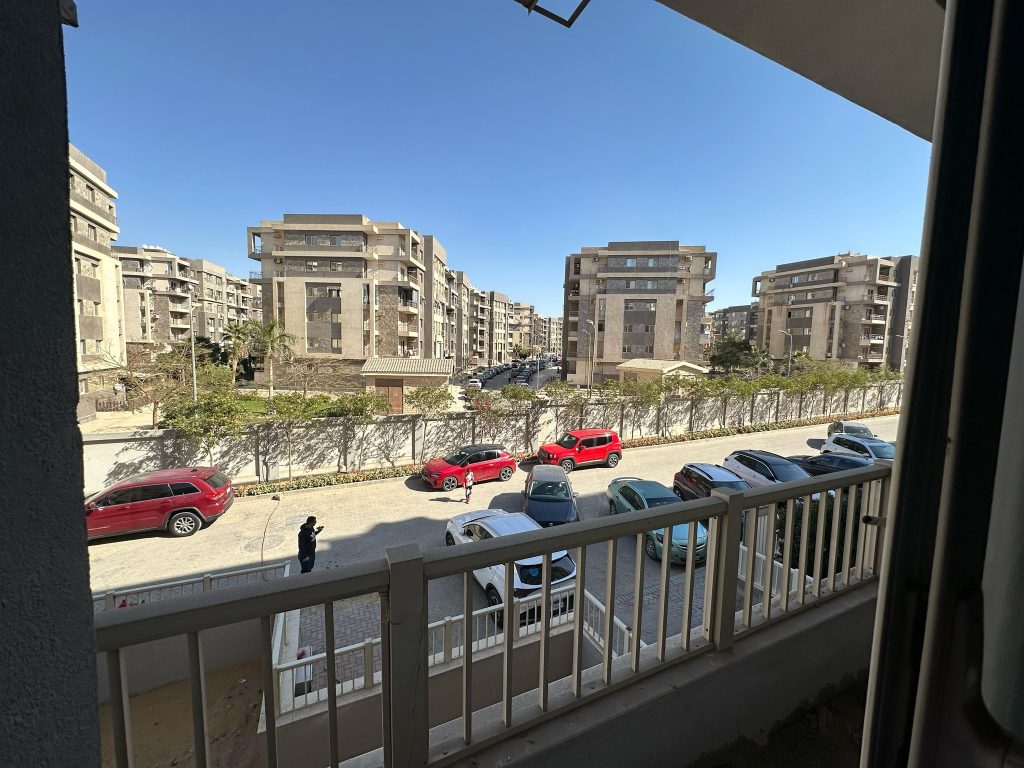 شقه 170 متر للبيع في كمبوند جايد التجمع