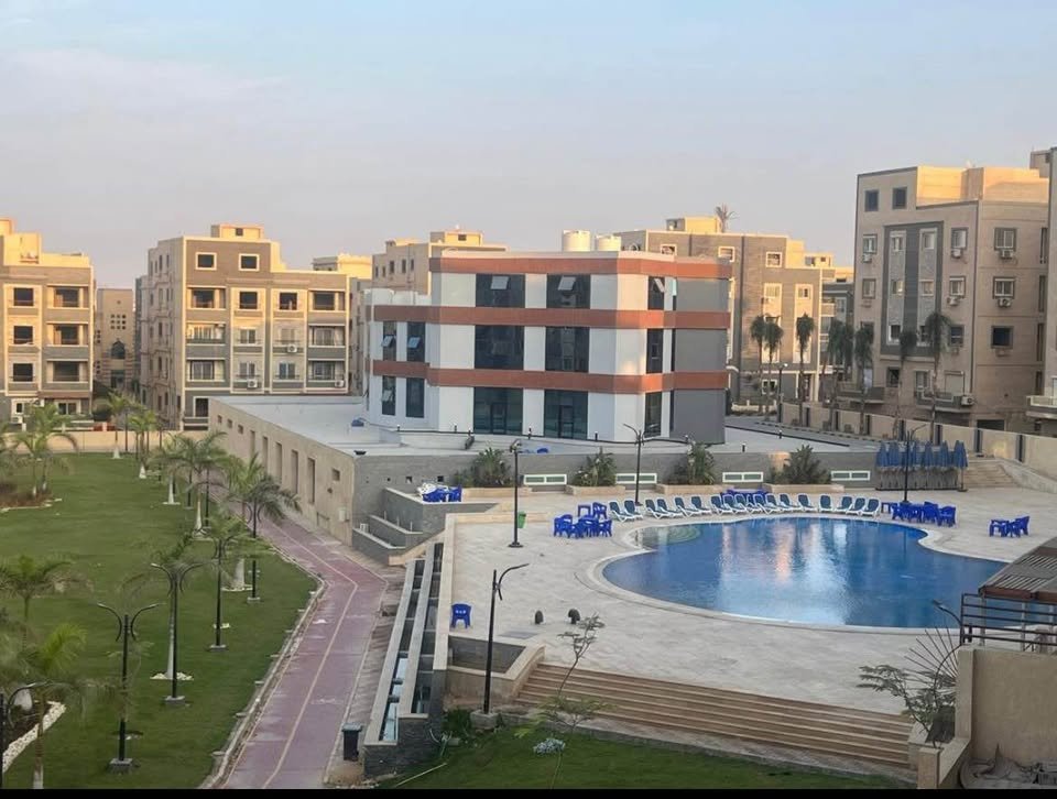 ِشقه205متر للبيع في سيفورا هايتس التجمع الخامس