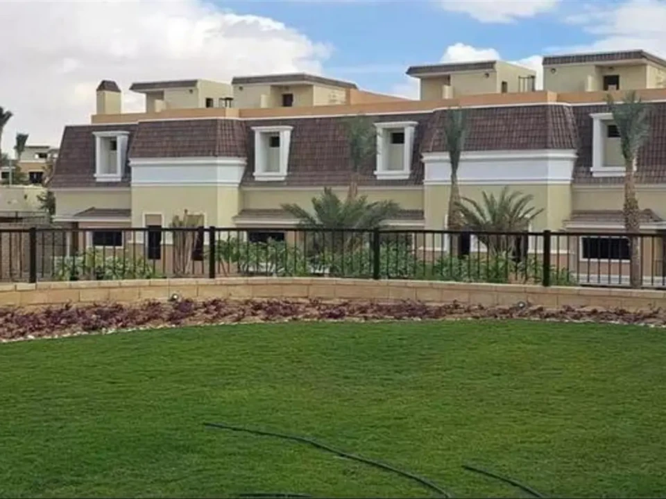 فيلا للبيع في كمبوند سراي في مستقبل سيتي 239 متر
