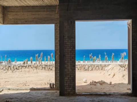 شاليه للبيع صف اول لاجون في هاسيندا وايت