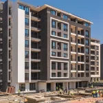 شقه 130 متر في كمبوند كاسل لاند مارك العاصمه الاداريه