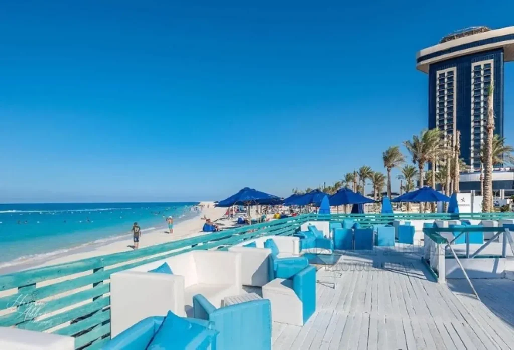 شقه 217 متر تشطيب كامل بمدينة العالمين