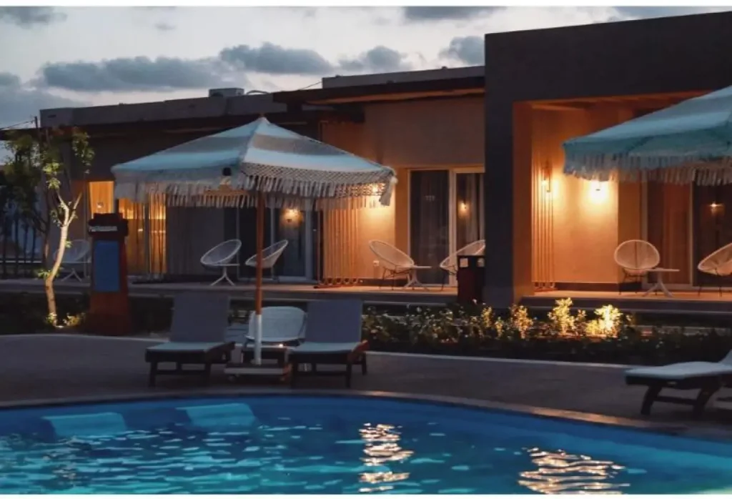 فيلا منفصله 265 متر بحديقه خاصه في جايا رأس الحكمه