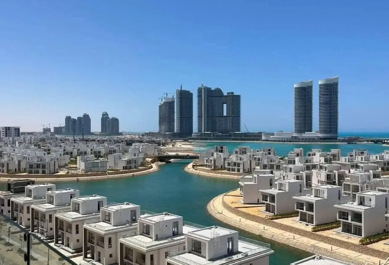 دوبلكس 4 غرف بحديقه خاصه في مزارين العالمين