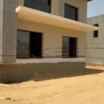 فيلا مستقله 528 متر في سوان ليك التجمع الخامس