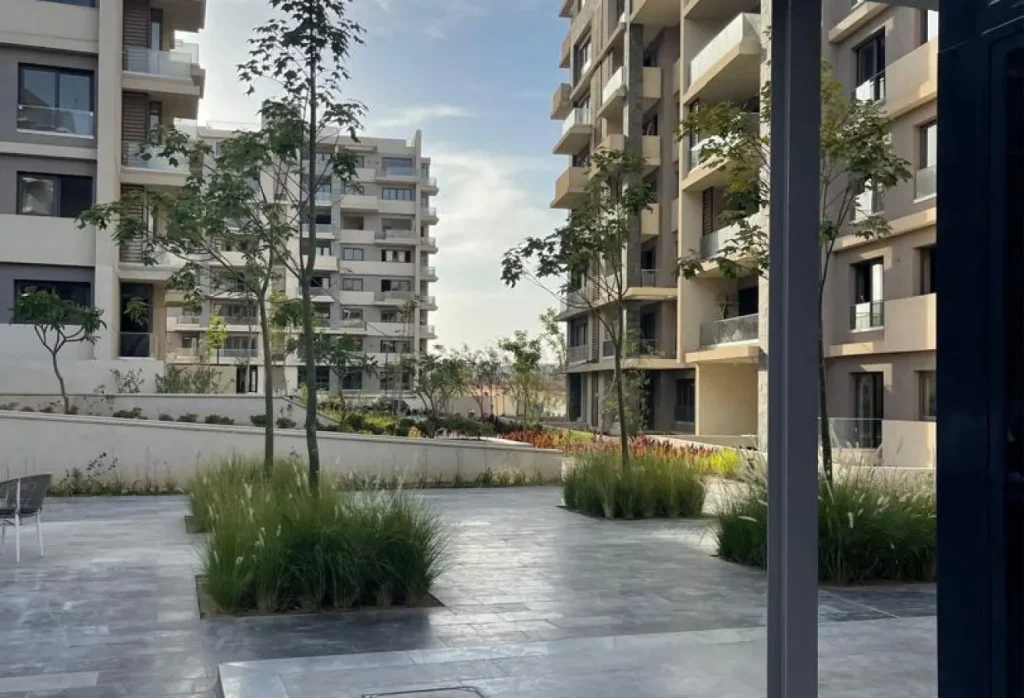 شقه غرفتين استلام فوري في مصر ايطاليا العاصمه