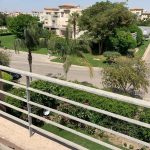 شقة أرضي بحديقة للبيع في بامبو 3