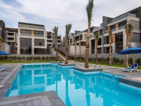 توين هاوس للبيع في El Patio Casa الشروق – استلام فوري