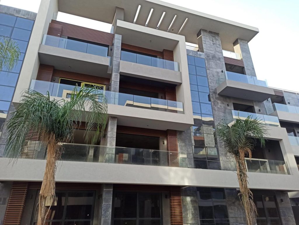 توين هاوس للبيع في El Patio Casa الشروق – استلام فوري