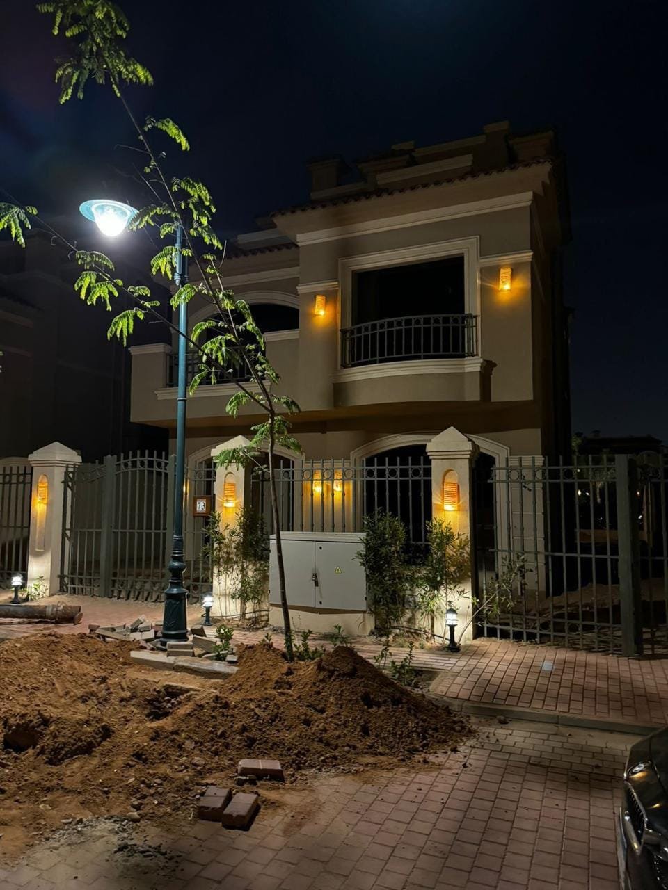 فيلا نص تشطيب للبيع في El Patio Prime– استلام فوري