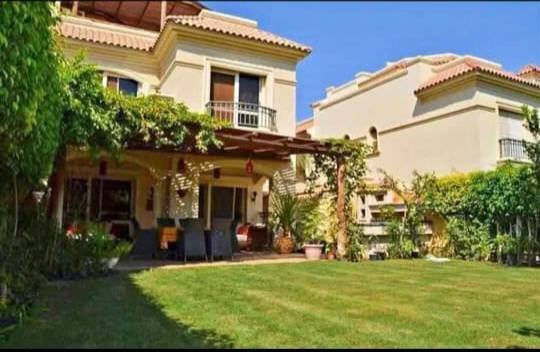 تاون هاوس كورنر للبيع في El Patio Prime الشروق