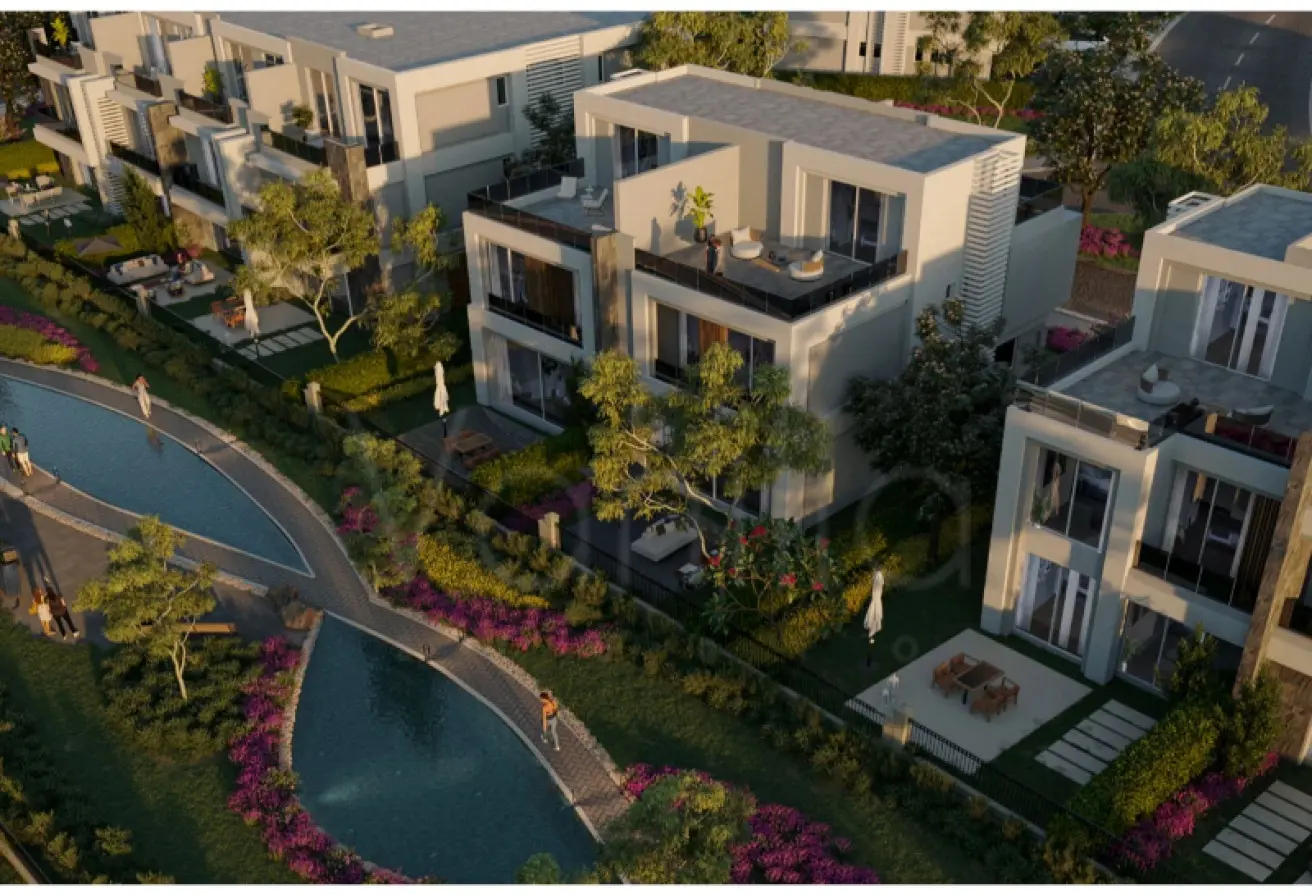 تاون هاوس للبيع في El Patio Town New Cairo من لافيستا