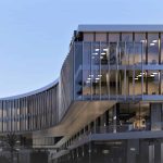 عيادة 34 متر للبيع في ان تاون التجمع الخامس