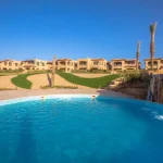 توين هاوس للبيع في لافيستا 6 العين السخنة