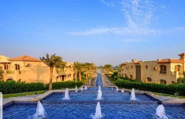 شاليه أرضي بحديقة للبيع في La Vista Gardens