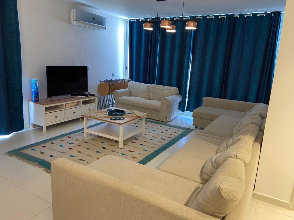  .شاليه للبيع 190م بالفرش و الاجهزة الكهربائية في فوكا باي سيدي عبدالرحمن