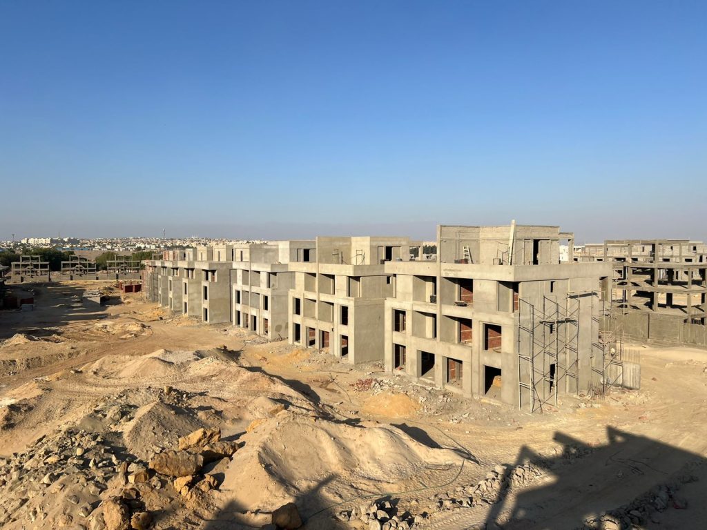 توين هاوس 347 متر استلام سنتين في زايد الجديدة