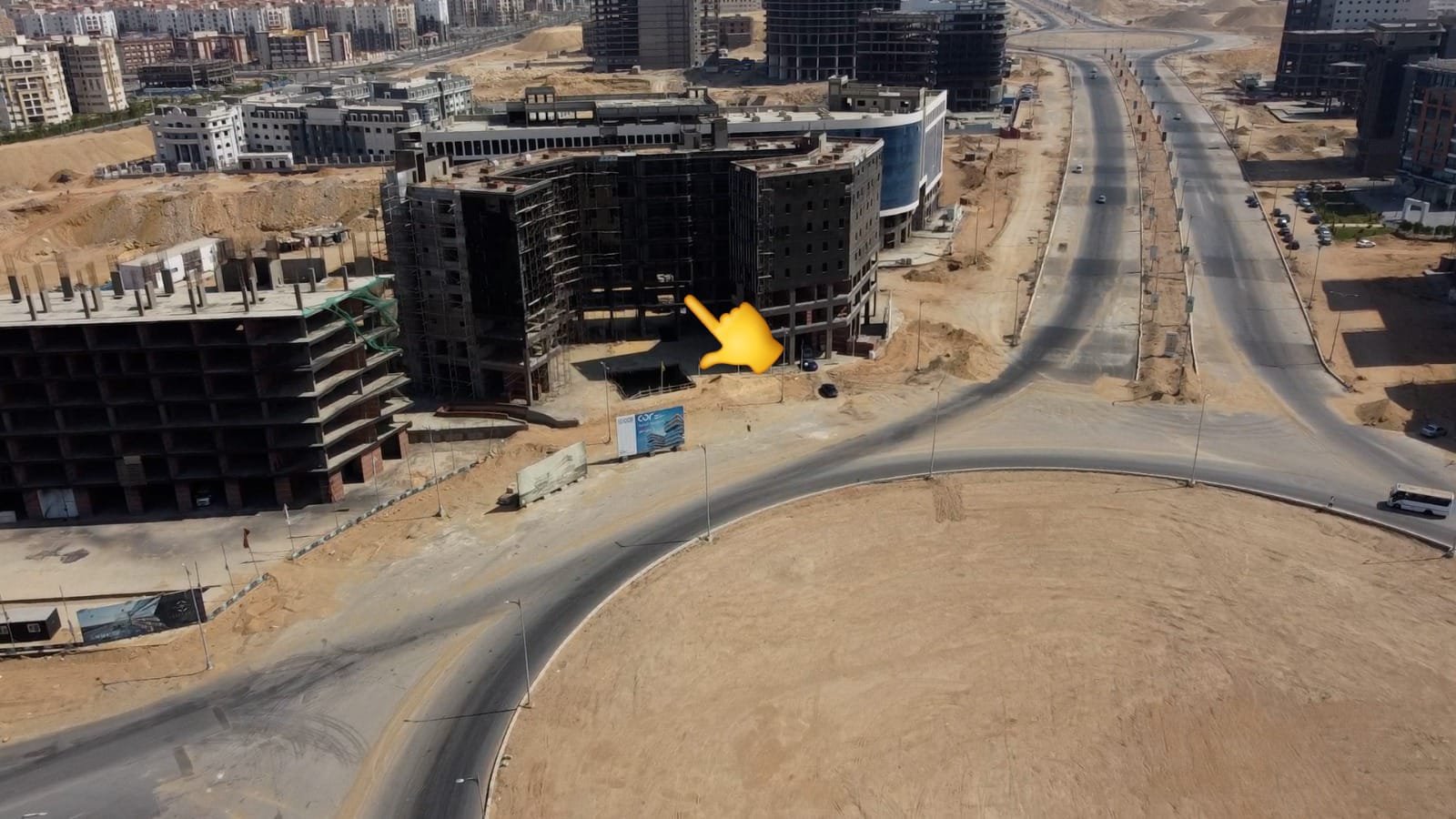 محل تجاري 62 متر مباشره علي محور الامل