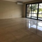 دوبليكس جاردن للبيع في El Patio Sola