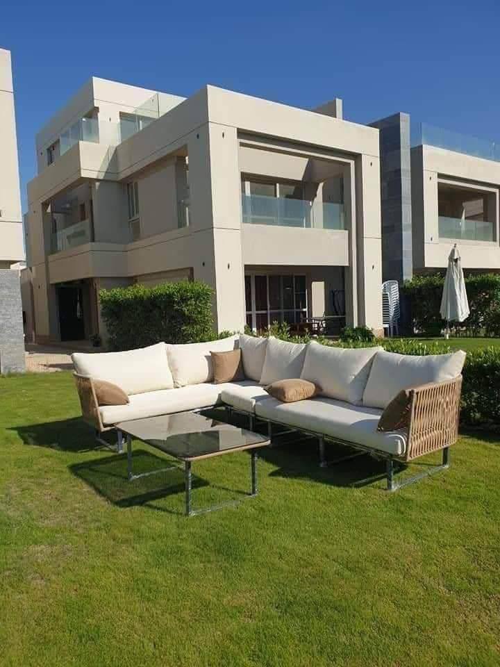 توين هاوس للبيع في لافيستا – Lagoon View
