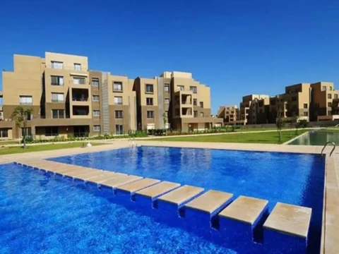 تاون هاوس كورنر بتصميم عصري palm parks