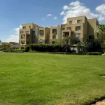 شقة متشطبة للبيع في Palm Parks