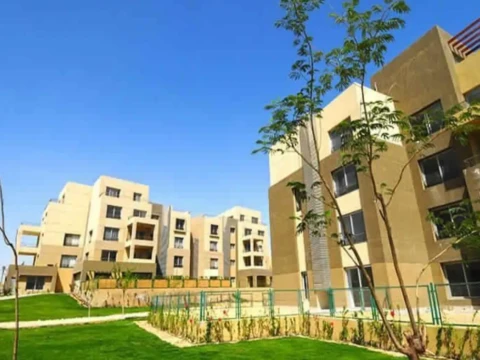 شقة 130م متشطبة للبيع في Palm Parks