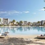 تاون هاوس تشطيب كامل بالتكيفات للبيع في سيلفر ساندس