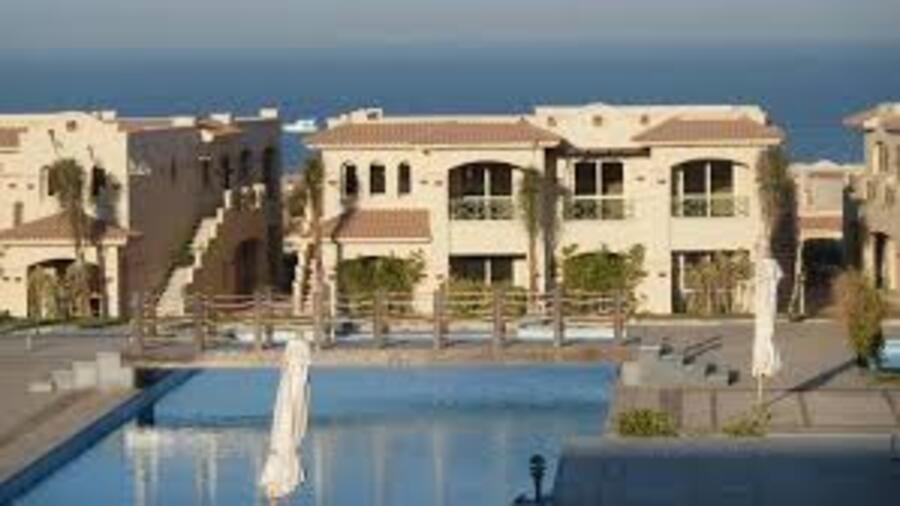 شالية 3 غرف للبيع في لافيستا 6 العين السخنة