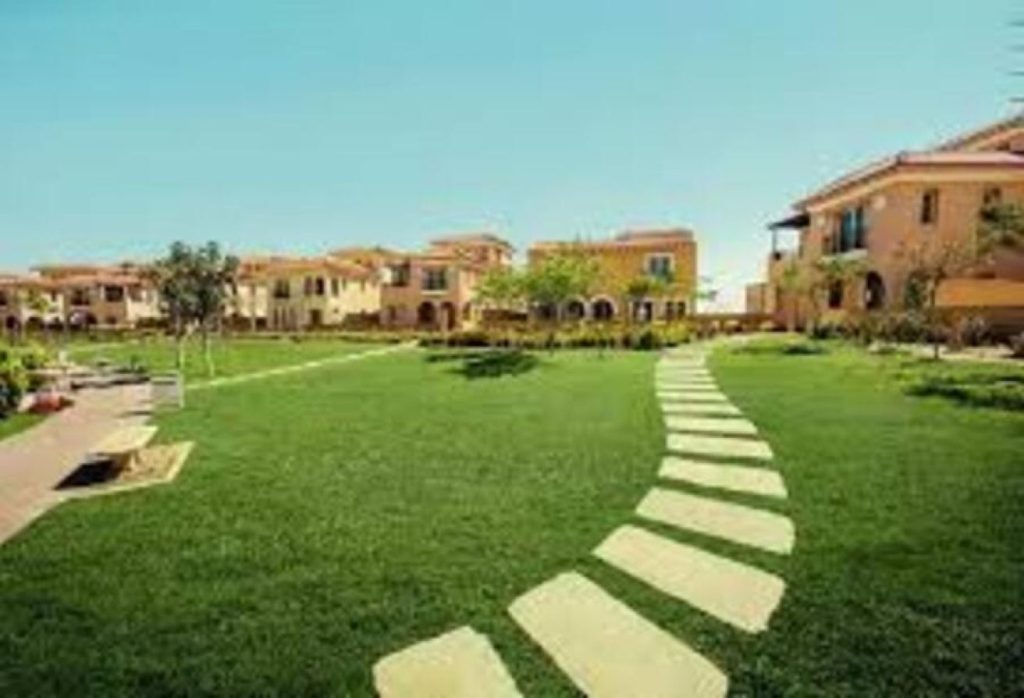 شقة للبيع استلام 3 شهور في هايد بارك التجمع