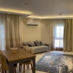 شقة بحديقة خاصة للايجار في مونتن فيو اي سيتي