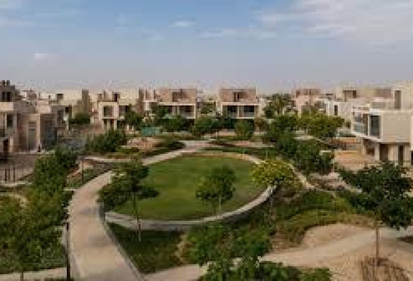 تاون هاوس 4 غرف استلام سنة بأقل سعر في سوديك