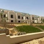 تاون هاوس استلام فوري للبيع في لافينير