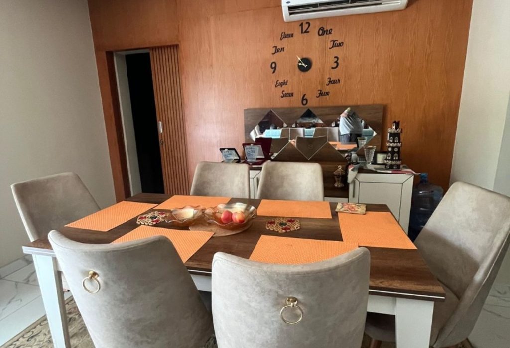 شقة 160 متر للبيع في ديستركت فايف التجمع الخامس