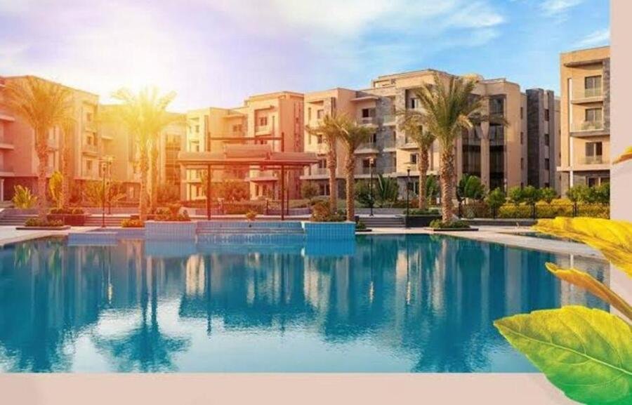 بينت هاوس 4 غرف استلام فوري للبيع في جاليريا