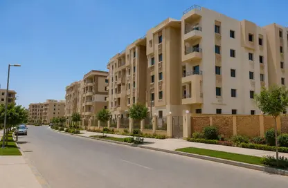 شقة بجاردن تشطيب كامل في التجمع الخامس