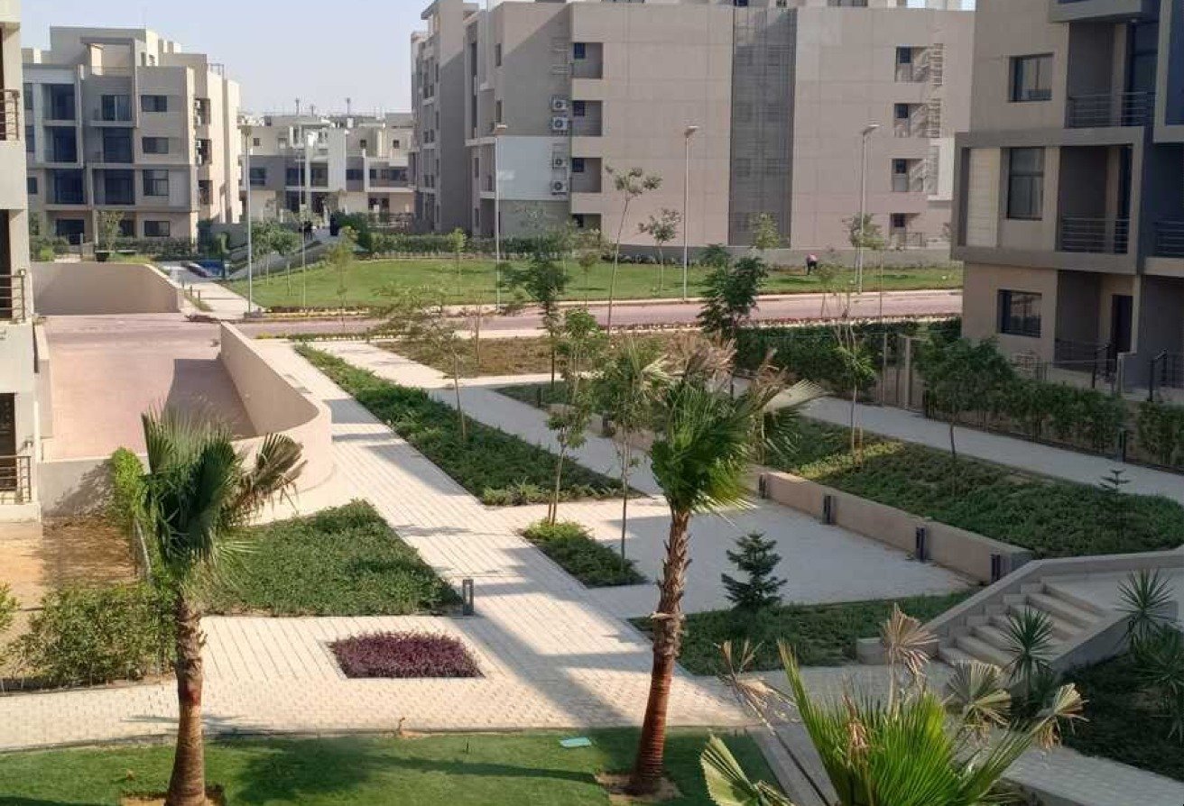 بينت هاوس مفروش بالكامل للبيع في المراسم