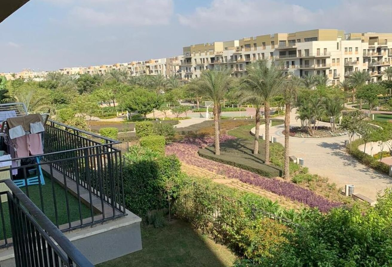 شقة فاخرة للايجار في ايست تاون القاهرة الجديدة