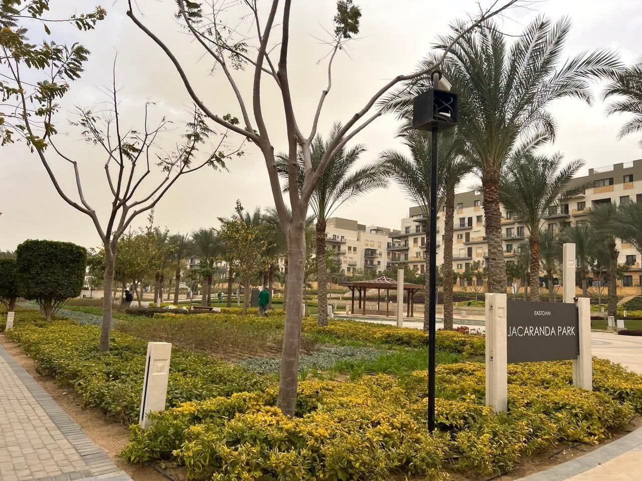 فيلا مستقلة بحمام سباحة للايجار في سوديك فيليت