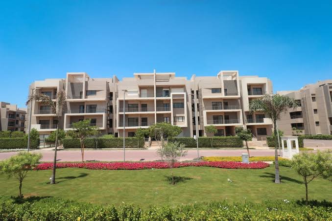 شقة للايجار في فيفث سكوير المراسم