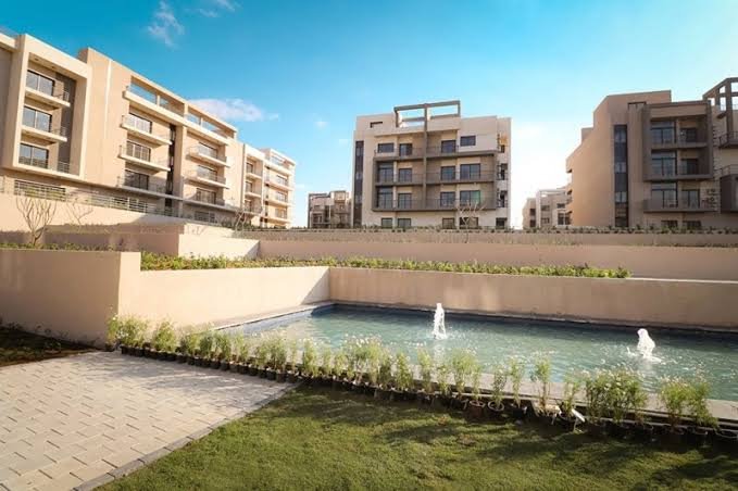 شقة للايجار في فيفث سكوير المراسم
