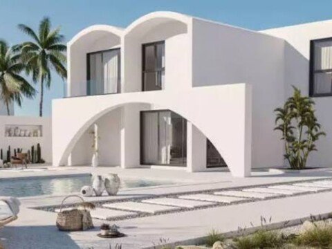 شالية بفيو علي البحر استلام سنة للبيع في سولت
